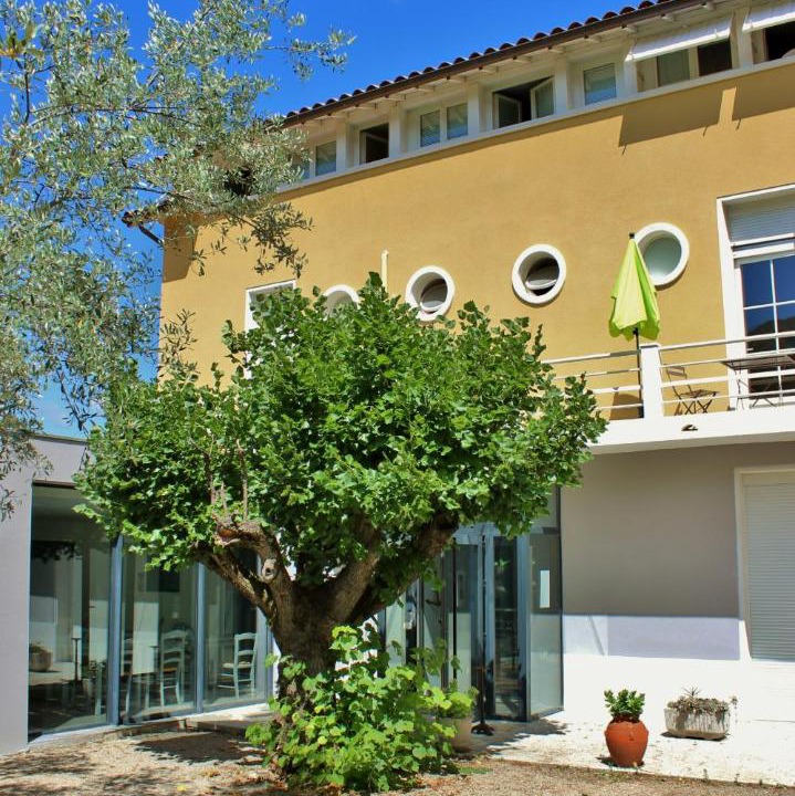 Photo of Others in Nyons