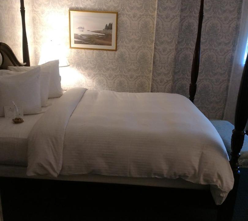 Photo of Bedroom in Simsbury Center