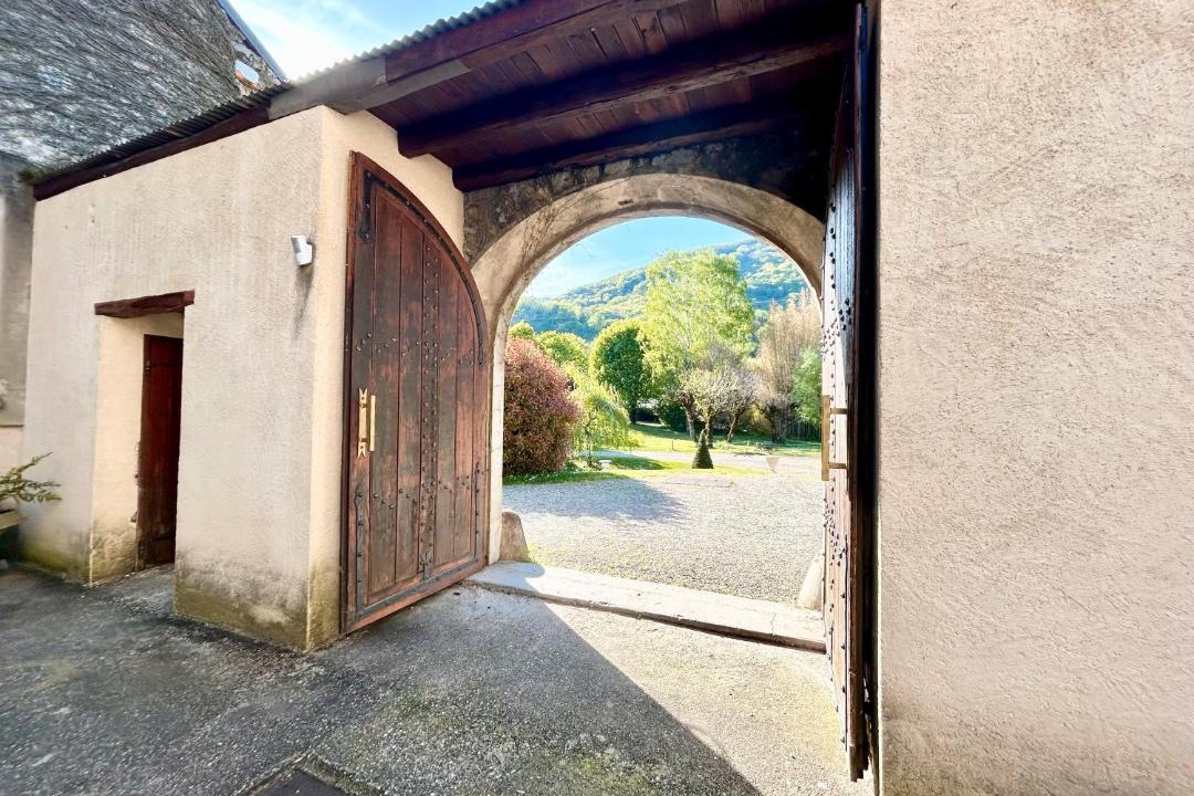 Photo of Others in Cruet