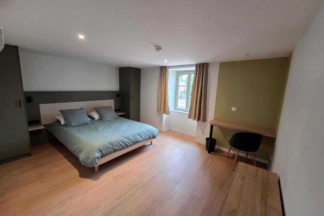 Photo of Bedroom in Mezieres-en-Brenne