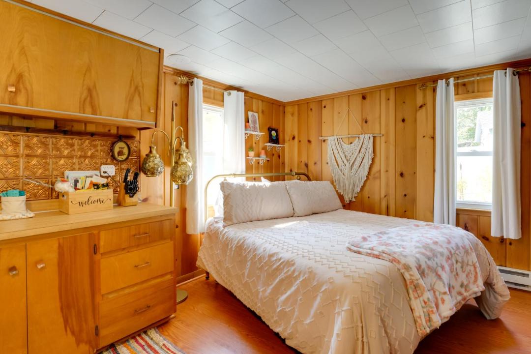 Photo of Bedroom in Port Austin