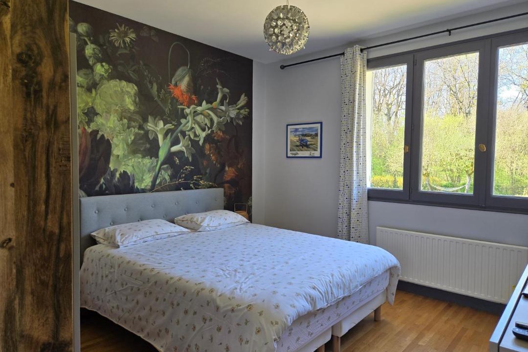 Photo of Others in Voiteur