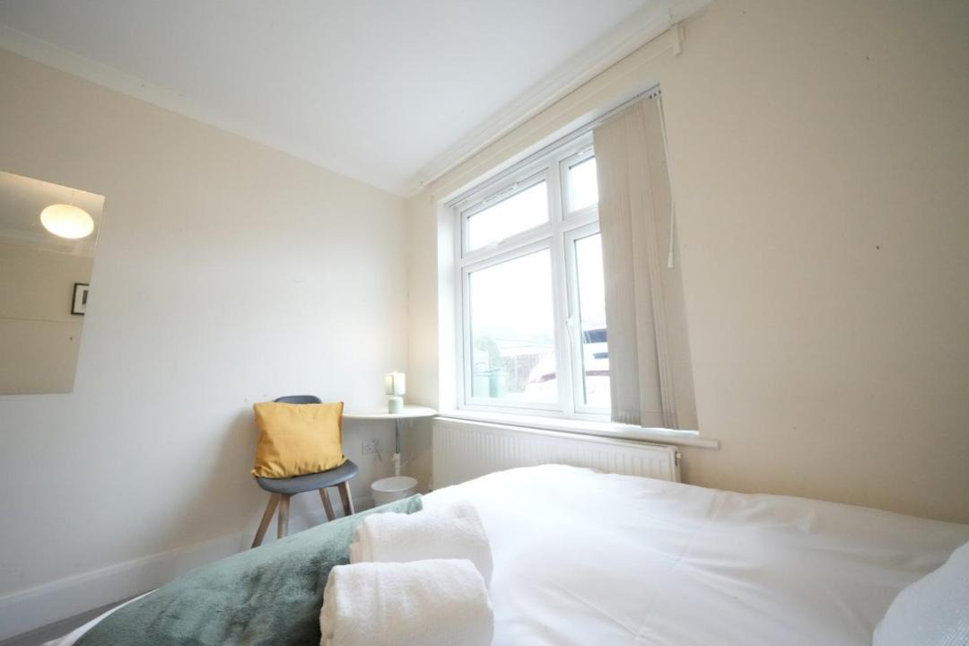 Photo of Others in Harlington