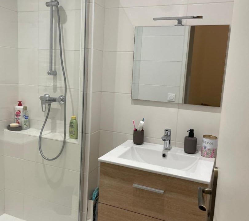 Photo of Bathroom in Veynes