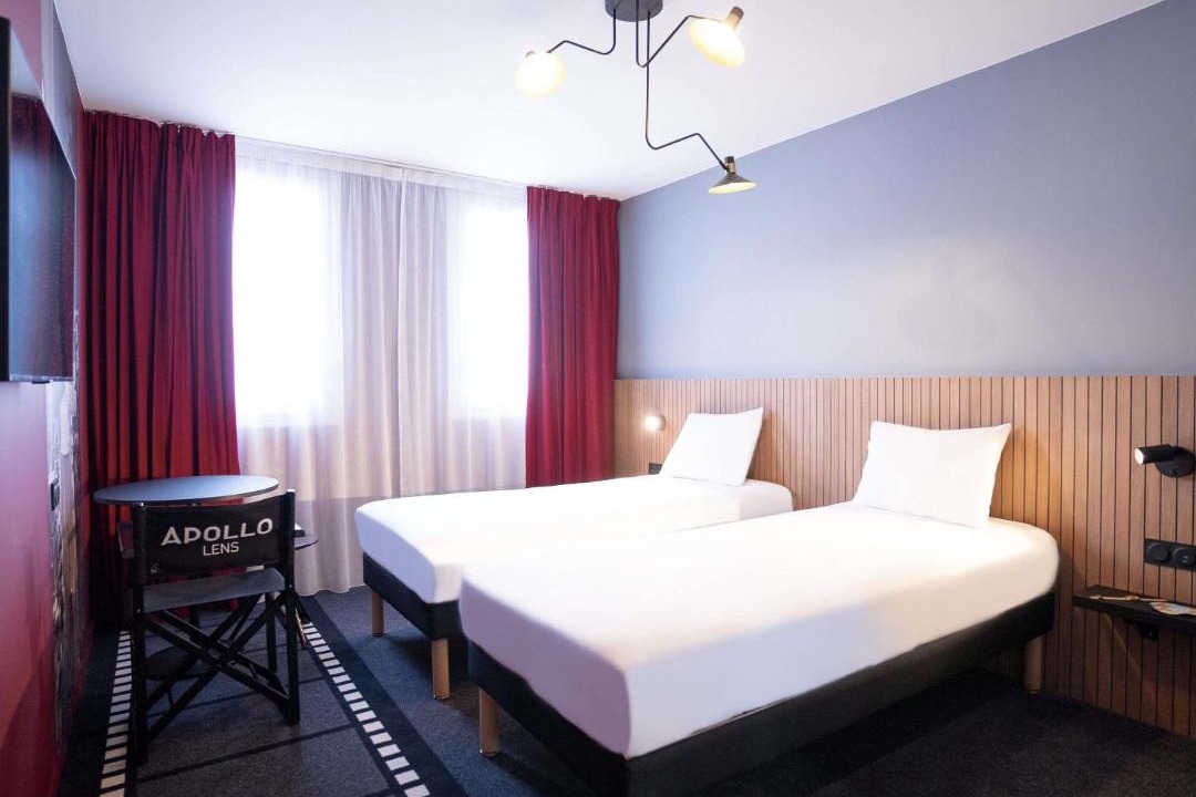 Photo of Others in Lens