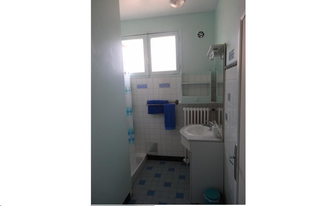 Photo of Bathroom in Eymoutiers