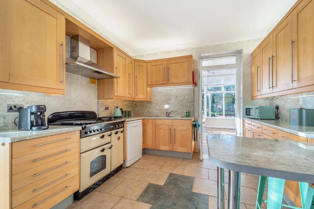 Photo of Others in Larkhall