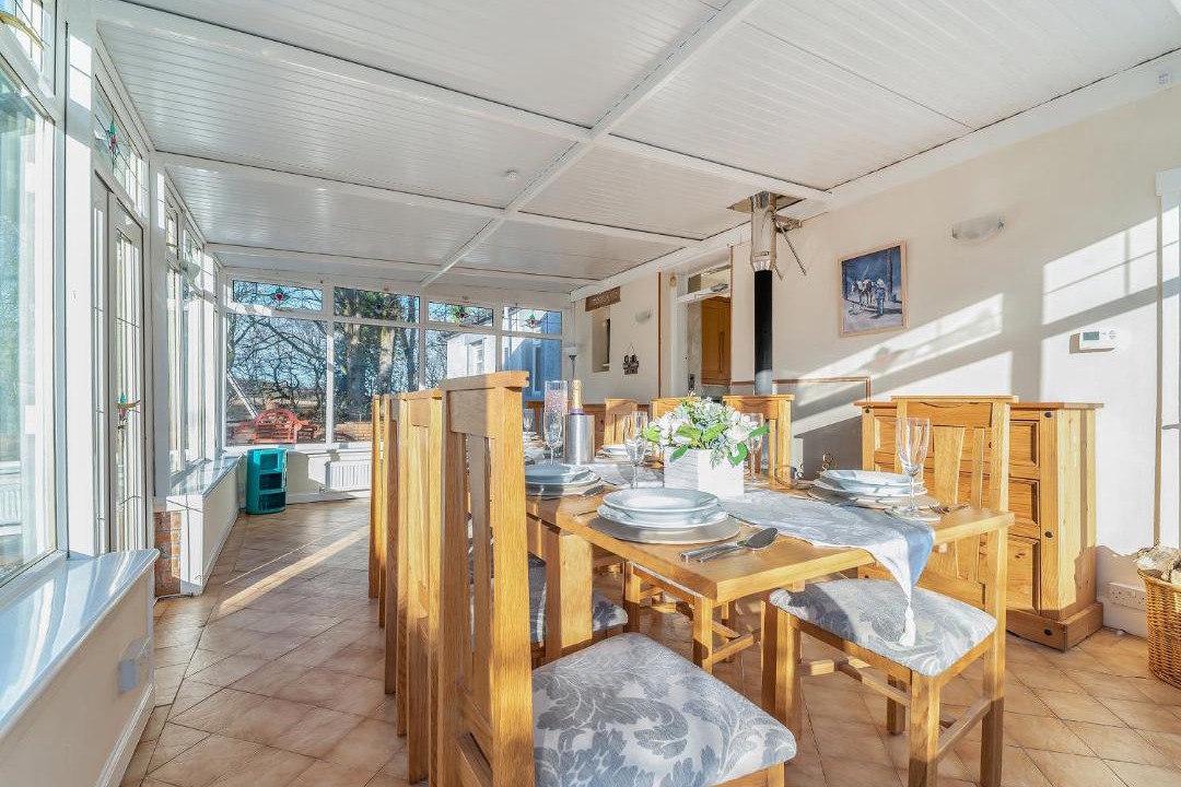 Photo of Others in Larkhall