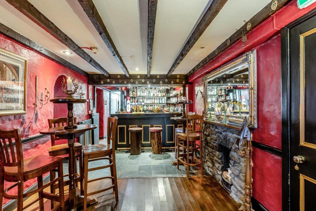 Photo of Others in Dollar