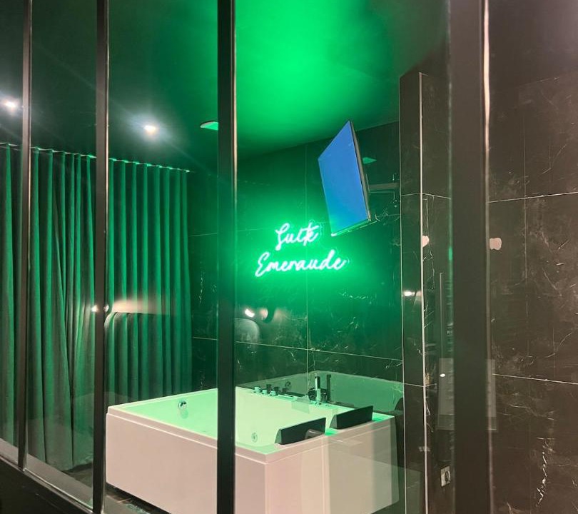 Photo of Bathroom in Centre Ville