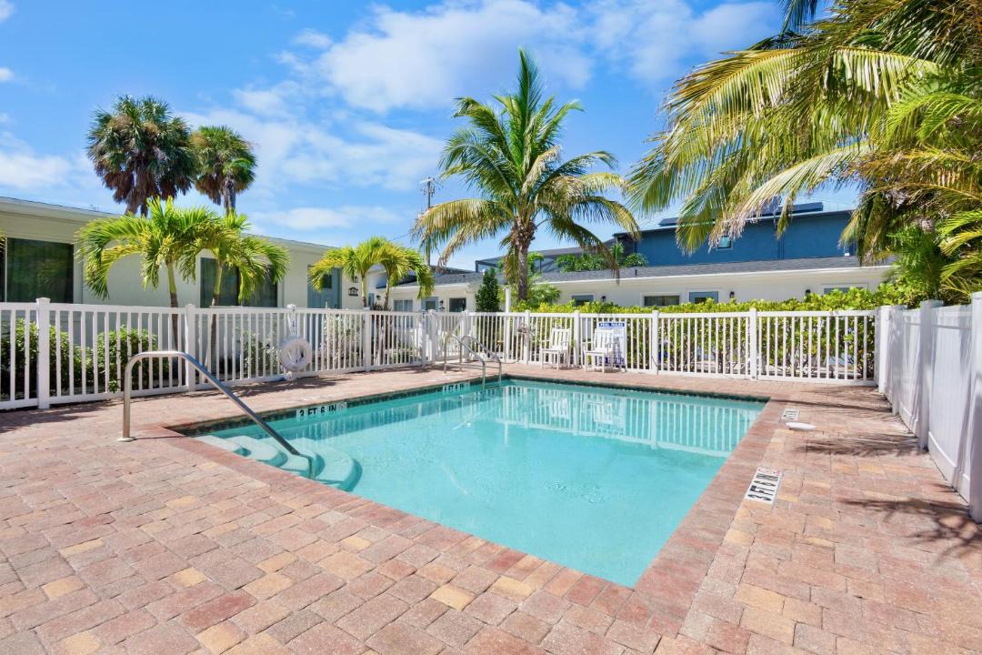 Photo of Patio Balcony in Holmes Beach
