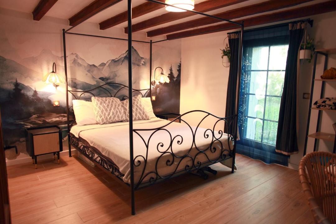 Photo of Bedroom in Albi