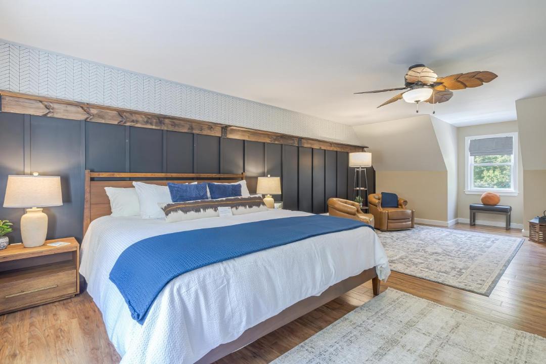 Photo of Bedroom in Ellsworth