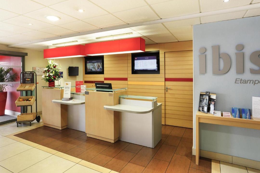 Photo of Others in Etampes