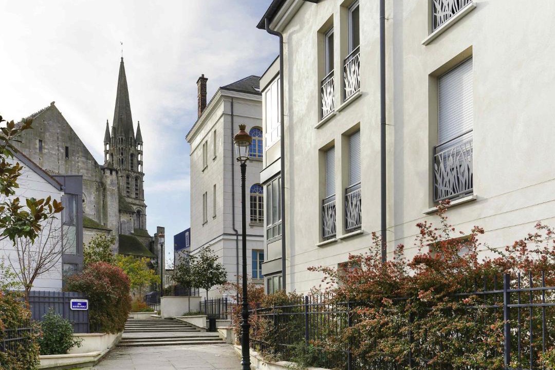 Photo of Buildings in Etampes