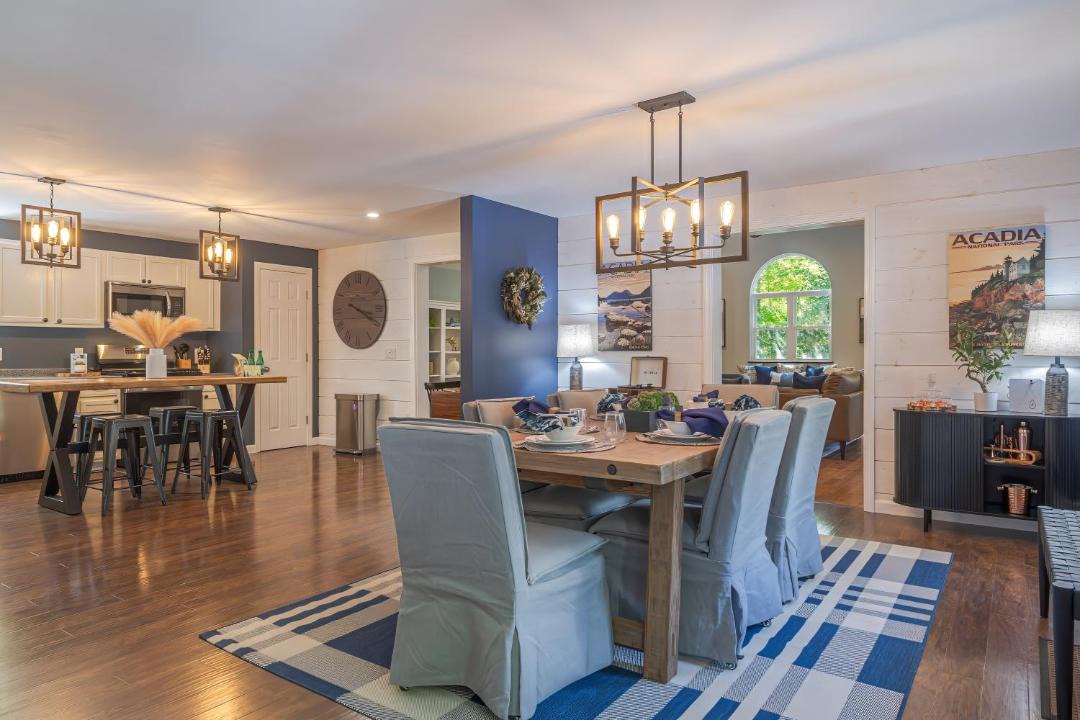 Photo of Others in Ellsworth