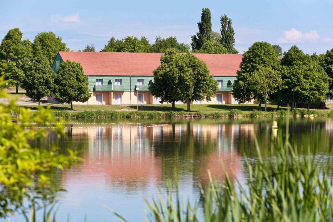 Photo of Others in Bourbon-Lancy