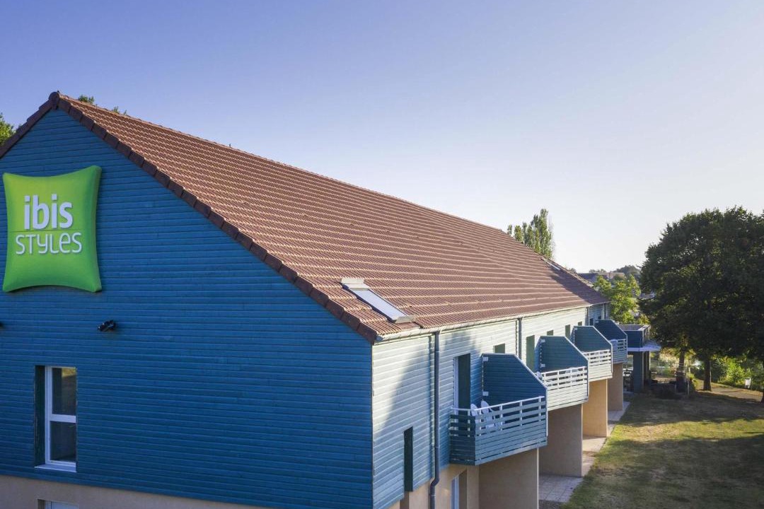 Photo of Buildings in Bourbon-Lancy