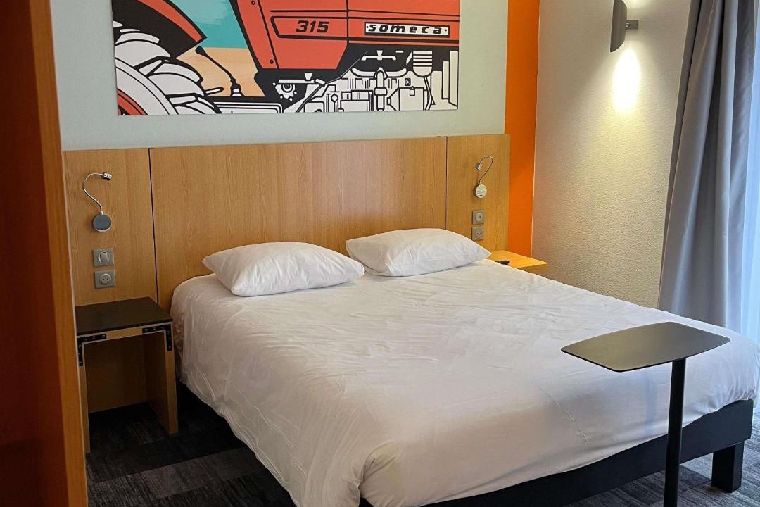 Photo of Bedroom in Bourbon-Lancy