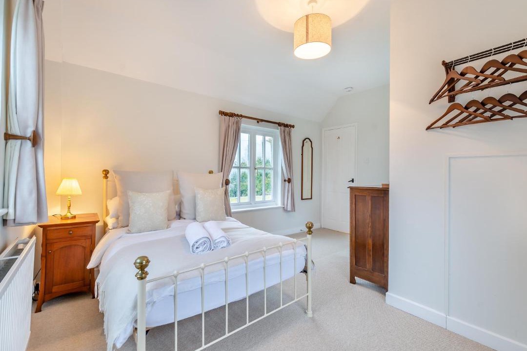 Photo of Others in Sharpthorne