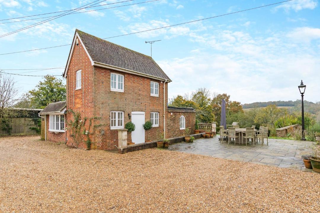 Photo of Others in Sharpthorne