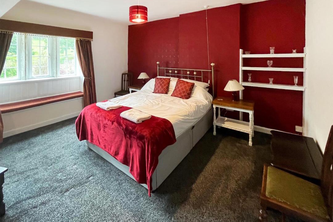 Photo of Others in Worsthorne