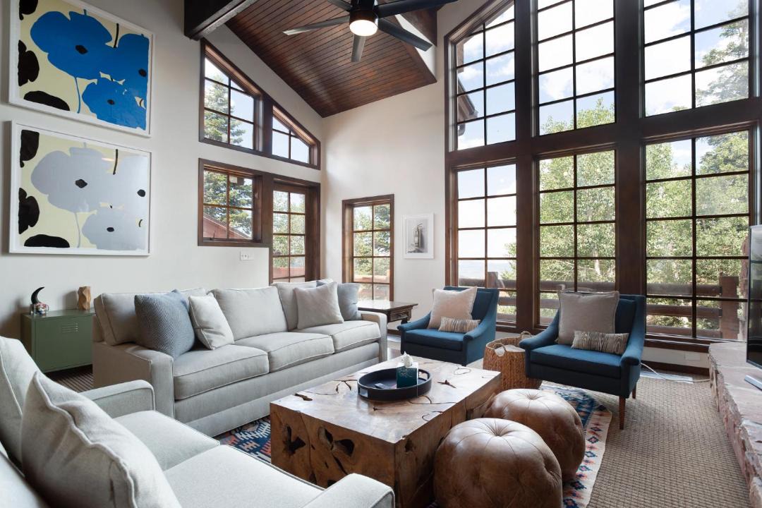 Photo of Livingroom in Deer Valley