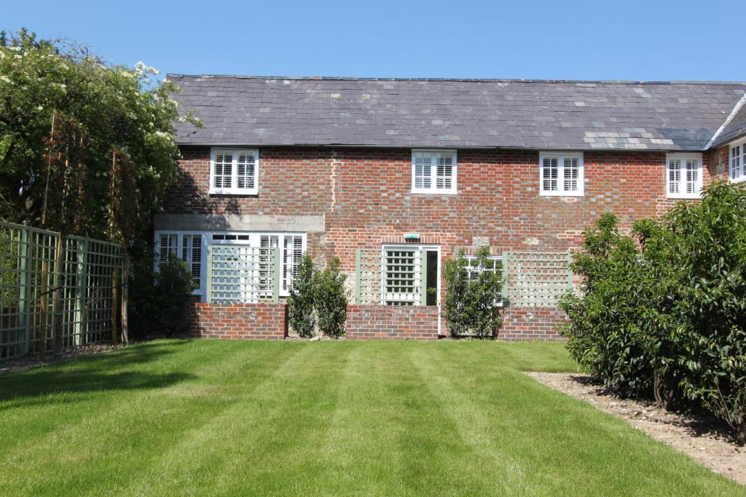 Photo of Others in Charlton