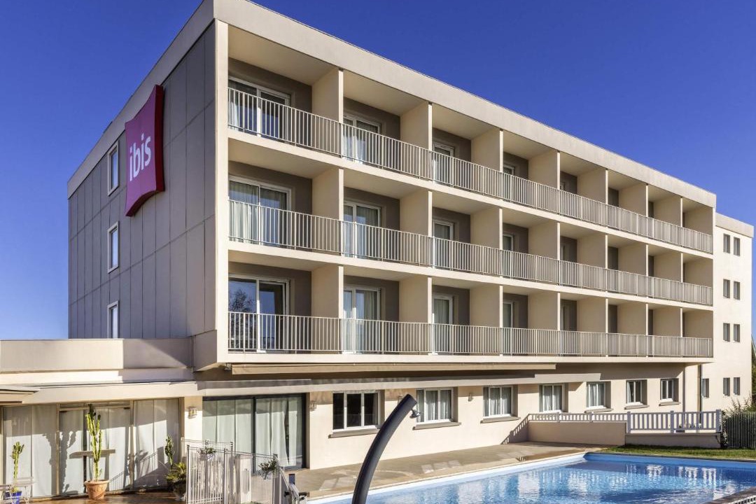 Photo of Others in Odos