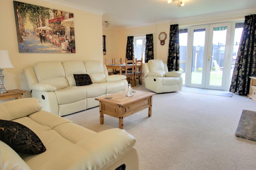 Photo of Others in Netley