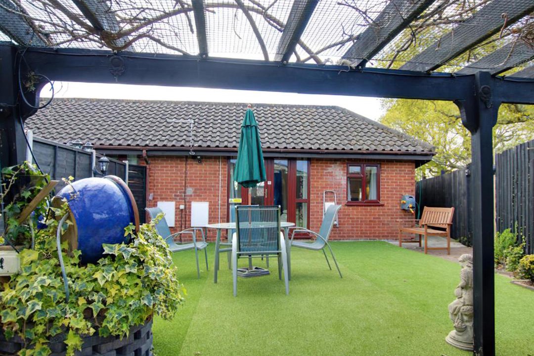 Photo of Others in Netley