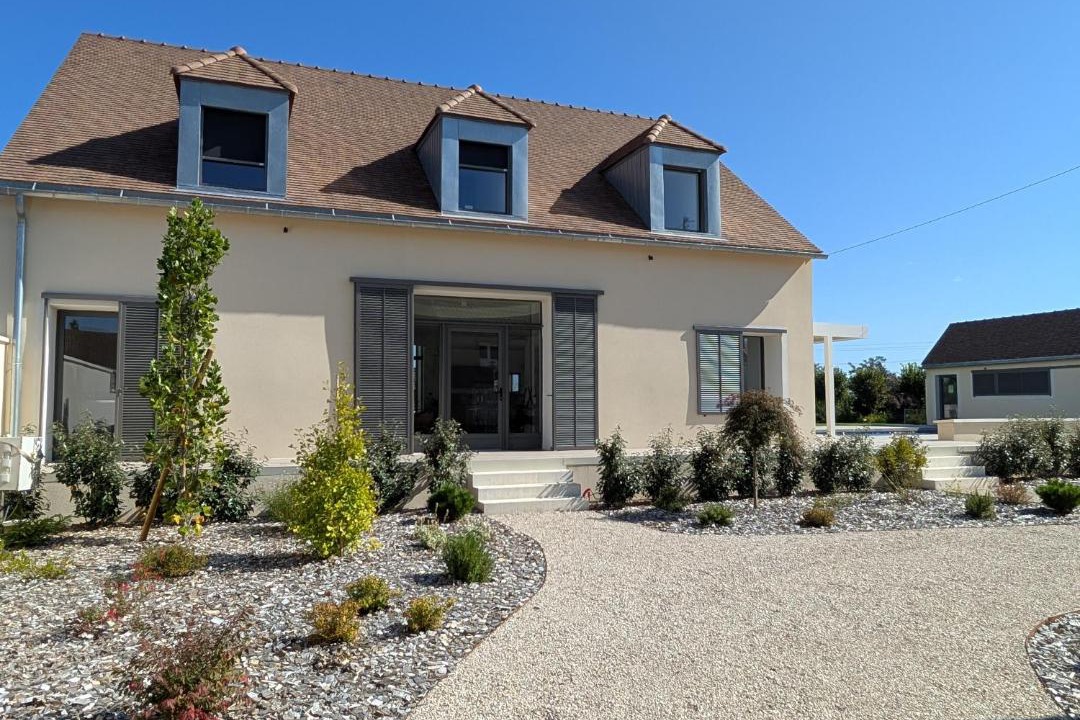 Photo of Others in Les Maillys