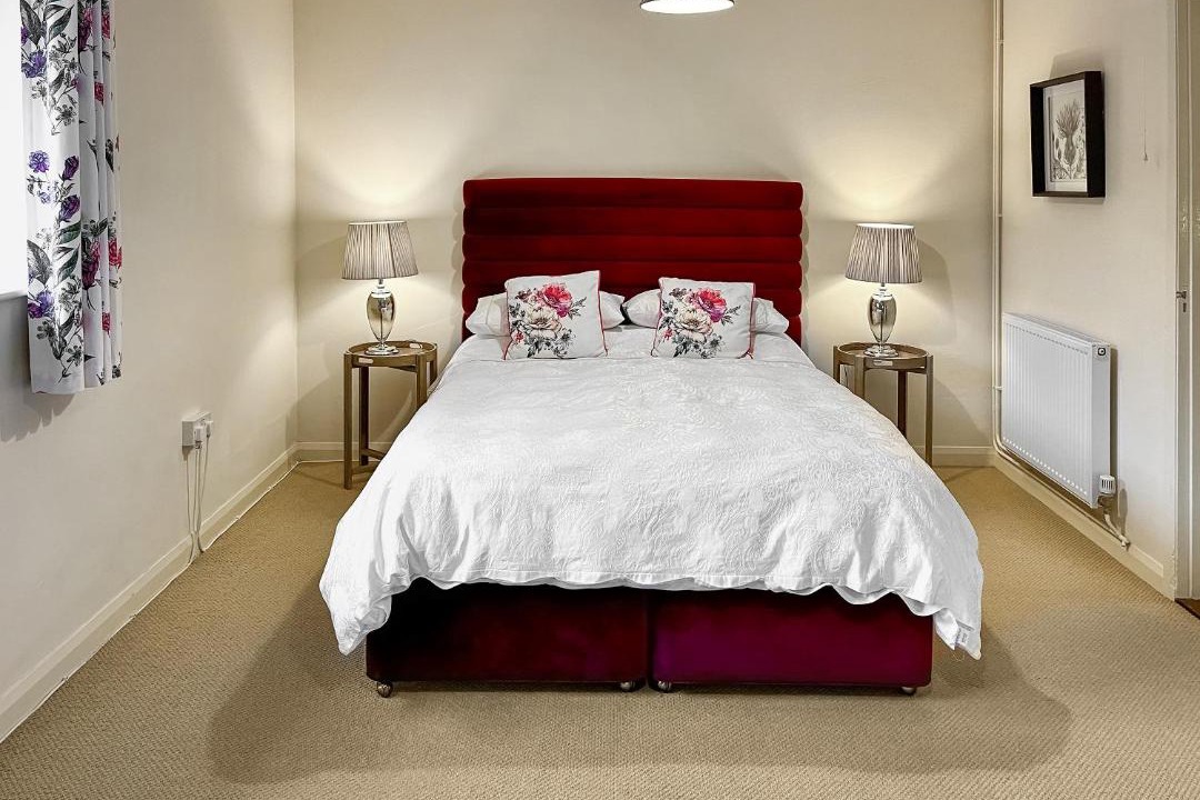 Photo of Others in Diss