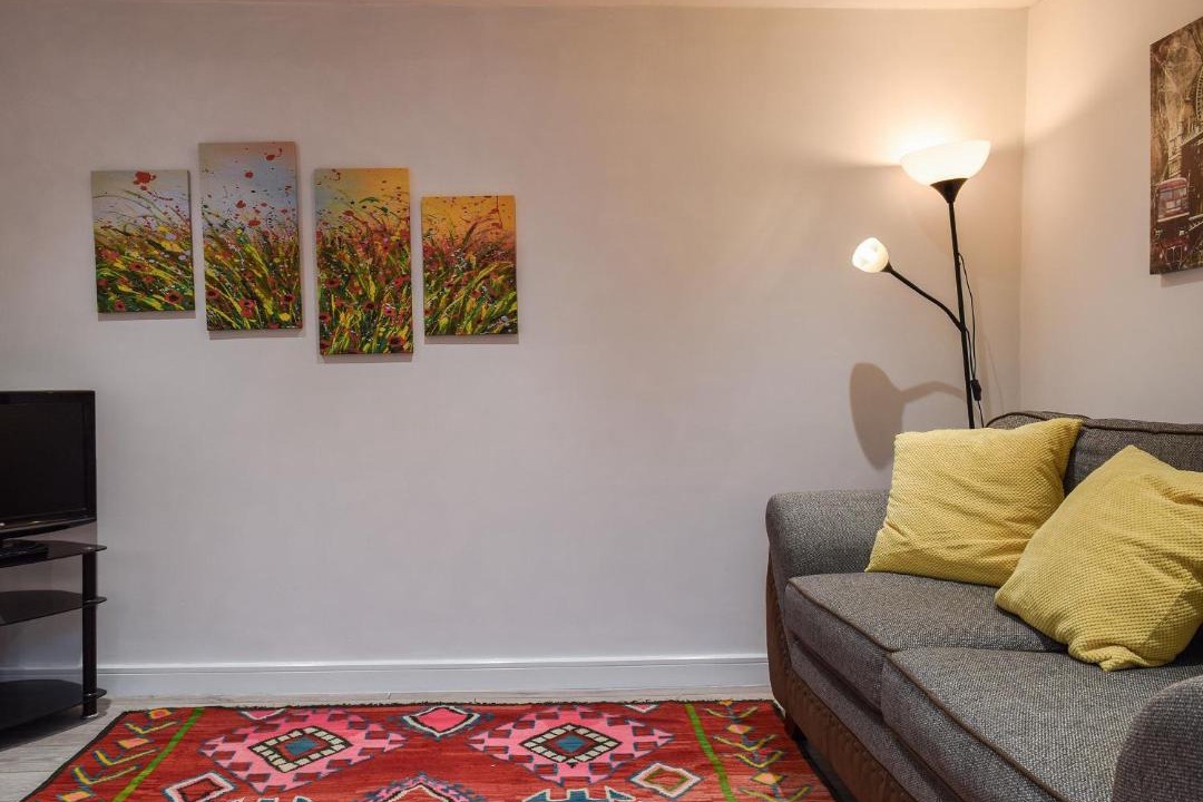 Photo of Others in Grandborough