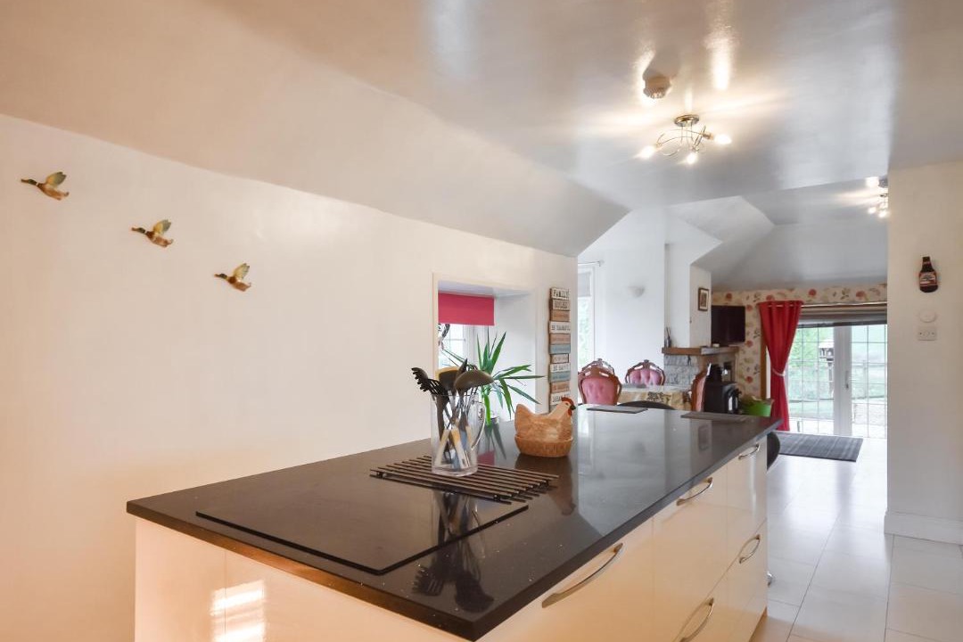 Photo of Others in Dollar