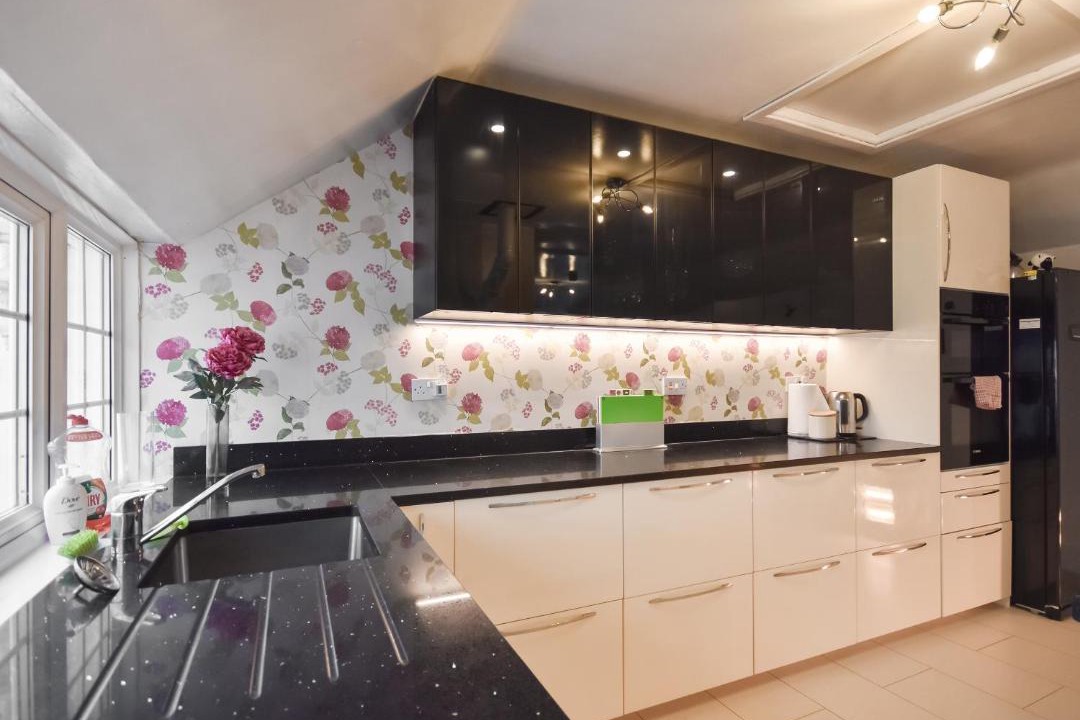 Photo of Others in Dollar