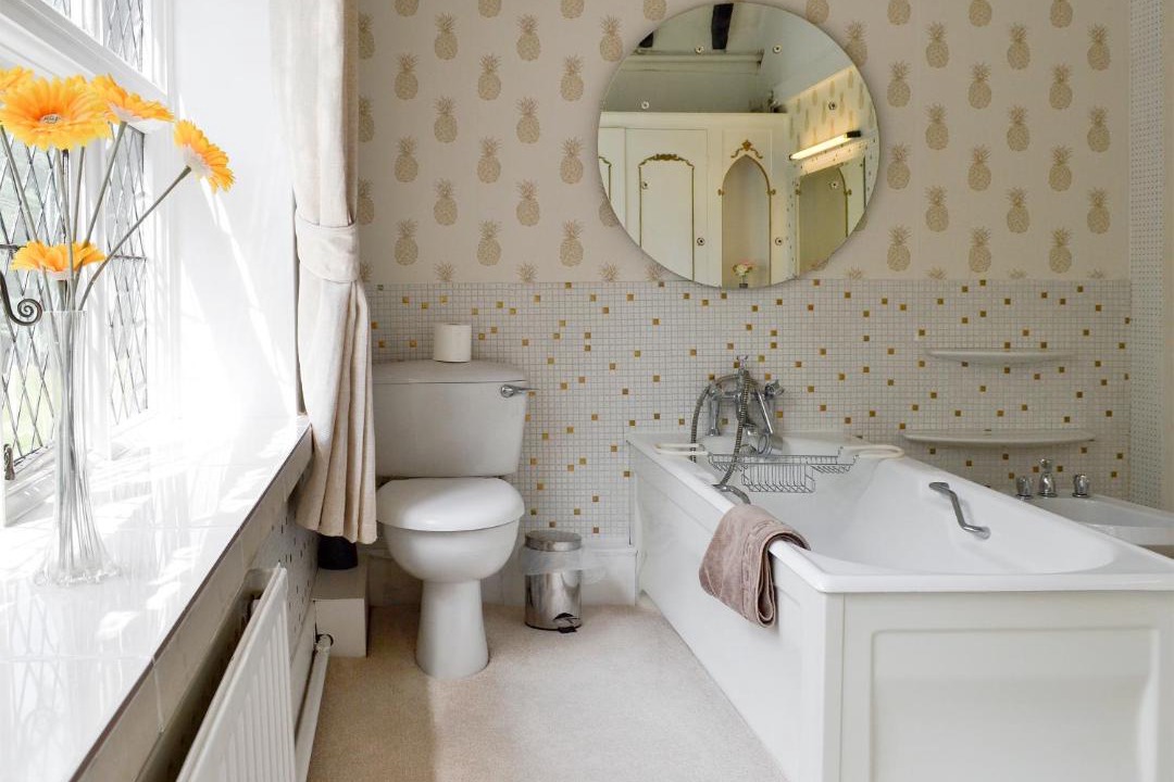 Photo of Bathroom in Ashford