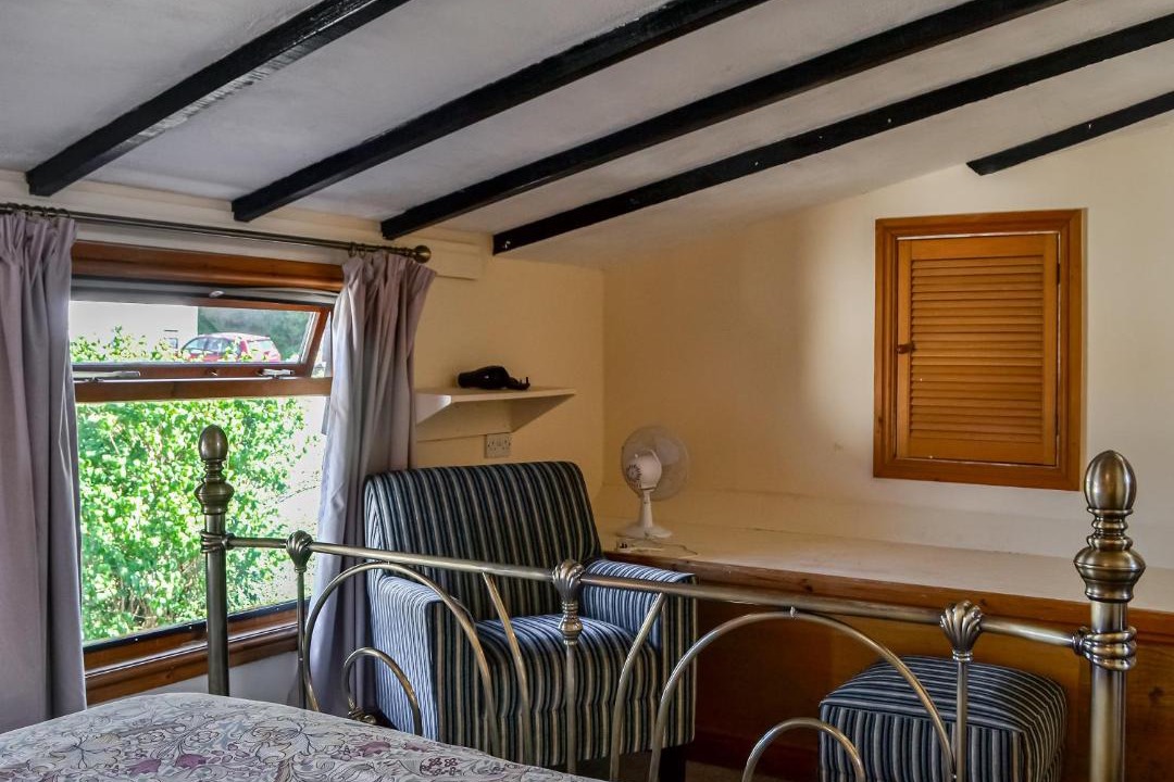 Photo of Others in Wing