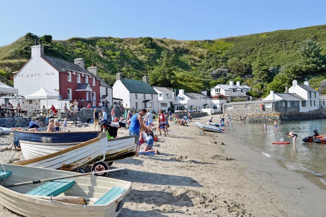 Photo of Others in Edern