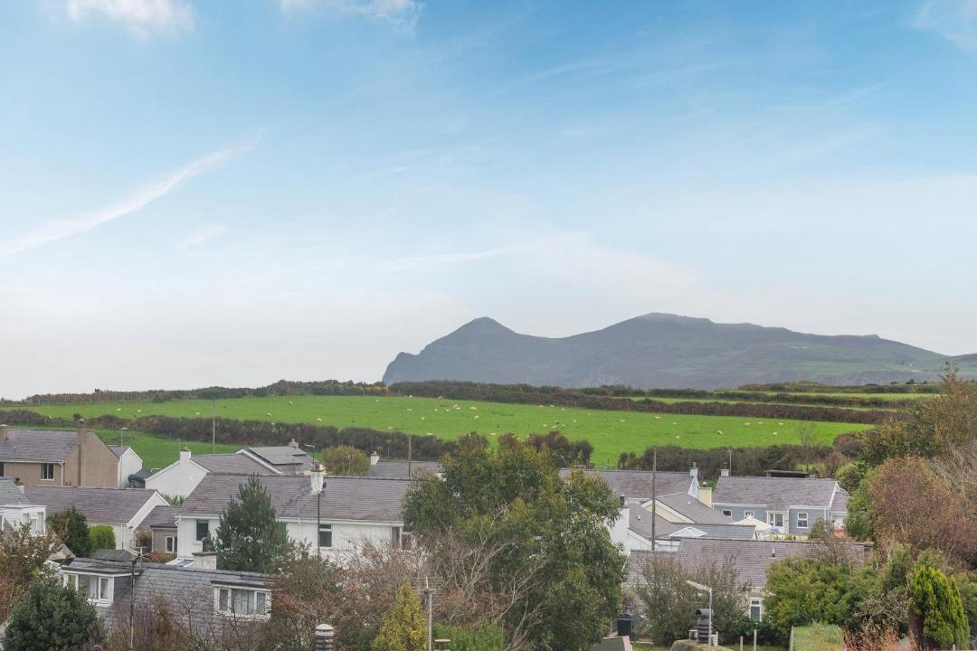 Photo of Others in Edern