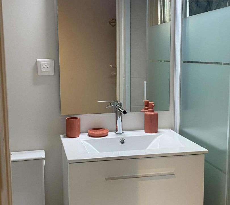 Photo of Bathroom in Veuvey-sur-Ouche