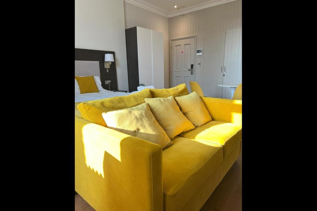 Photo of Livingroom in Pembridge