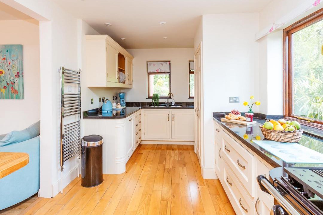 Photo of Others in Runnington