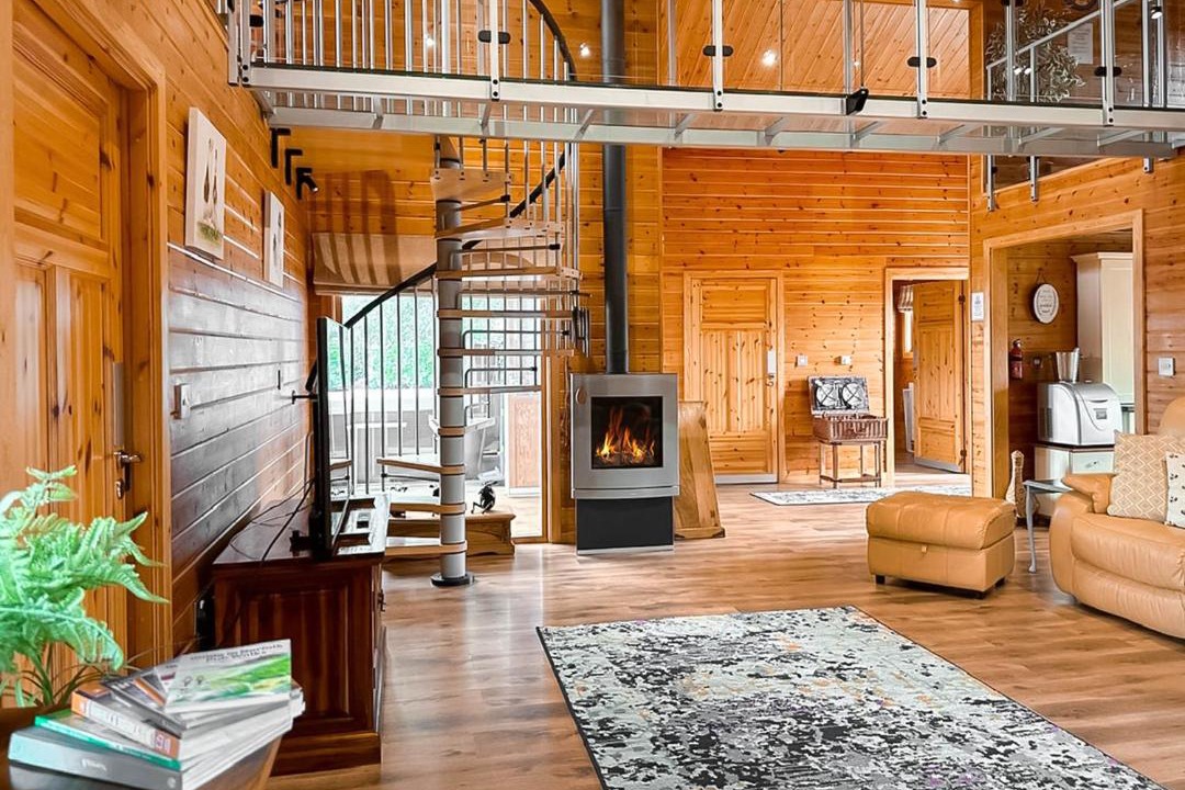 Photo of Others in Hopton