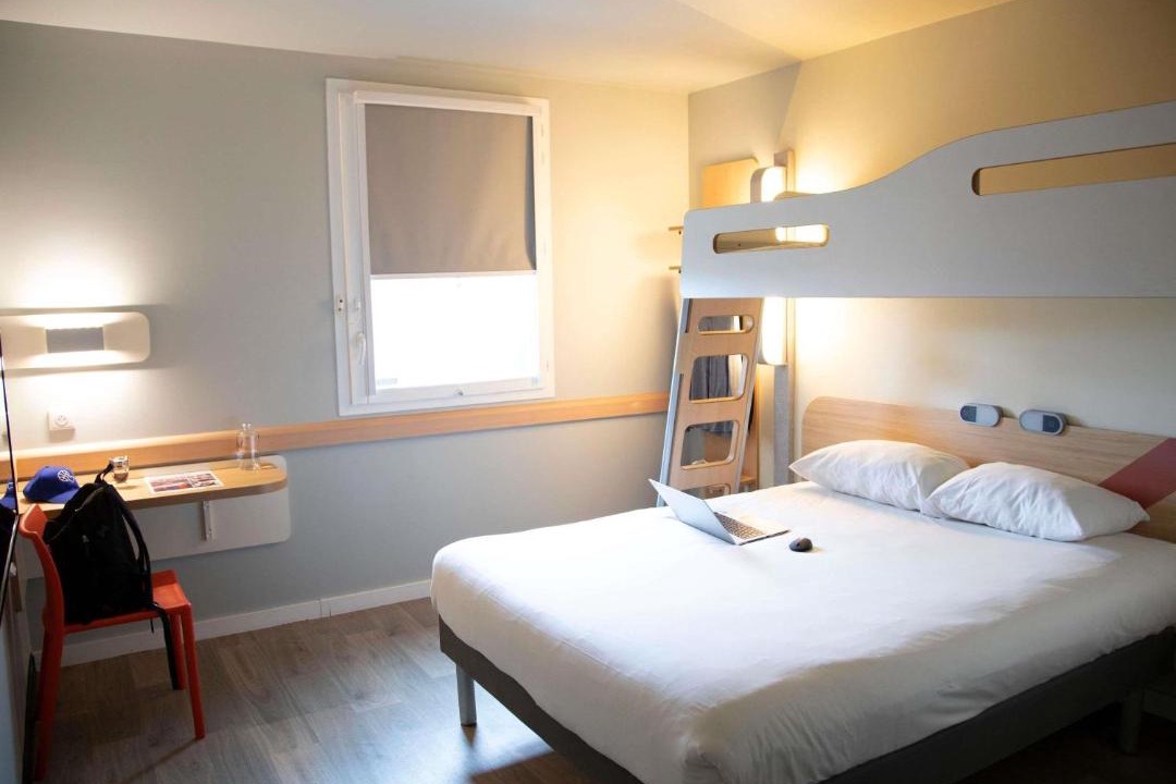 Photo of Bedroom in Montigny-le-Bretonneux