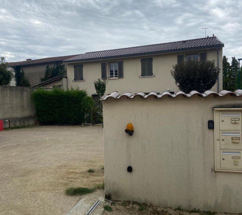 Photo of Others in Miribel