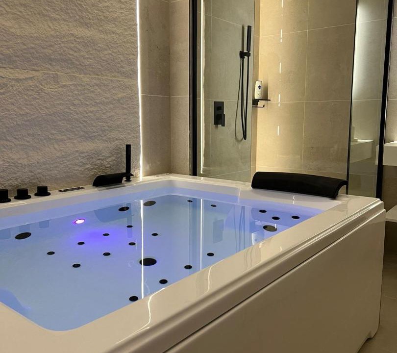 Photo of Bathroom in Melun