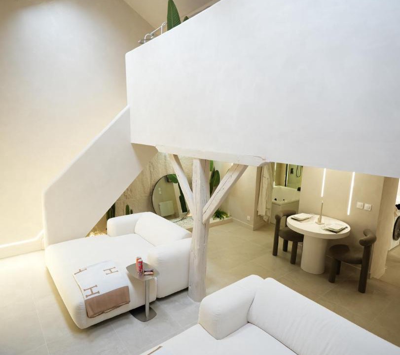 Photo of Others in Melun