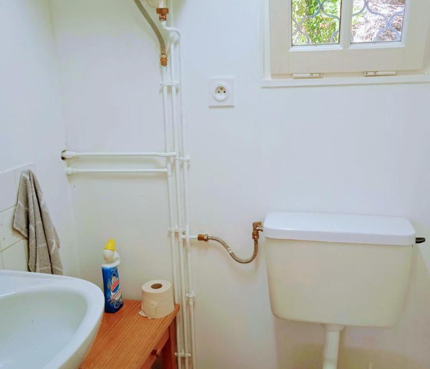 Photo of Bathroom in Orgedeuil