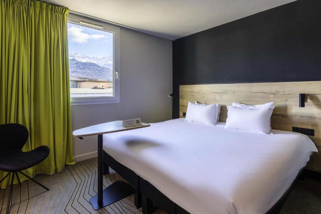 Photo of Others in Crolles